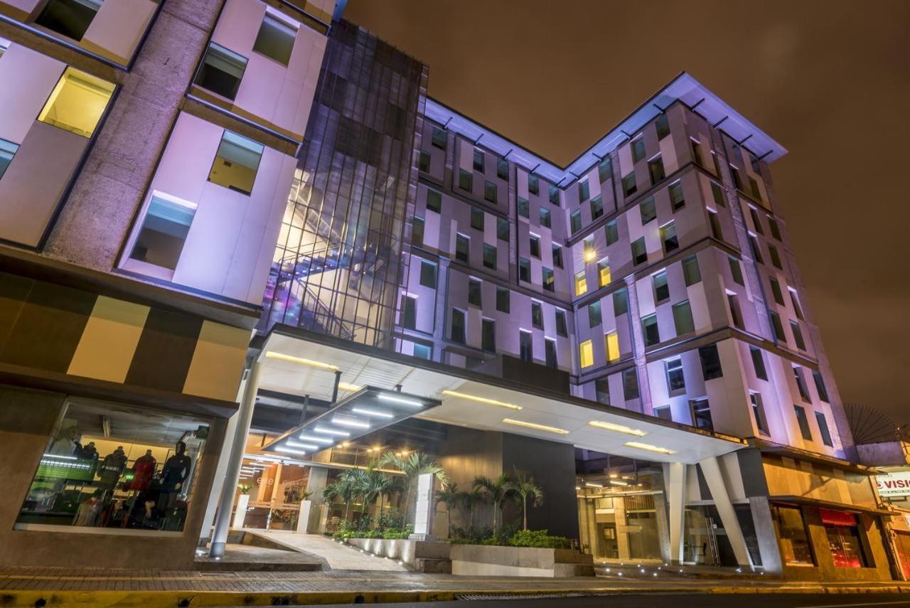 Urban Green Hotel & Suites サンホセ エクステリア 写真