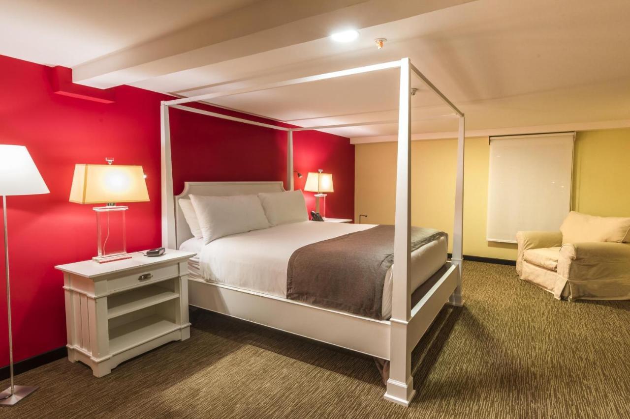 Urban Green Hotel & Suites サンホセ エクステリア 写真