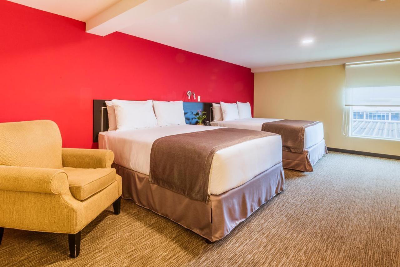 Urban Green Hotel & Suites サンホセ エクステリア 写真