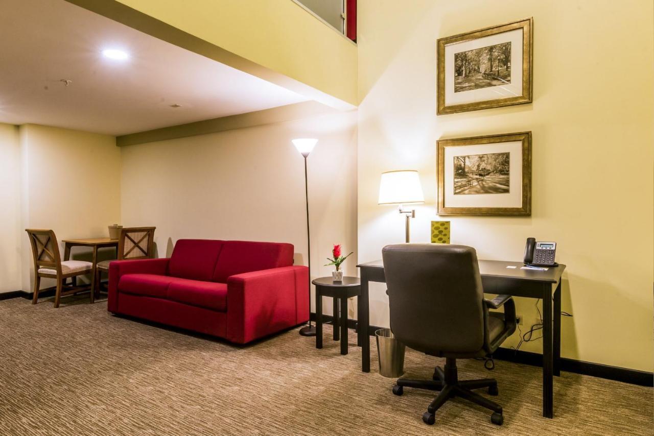 Urban Green Hotel & Suites サンホセ エクステリア 写真