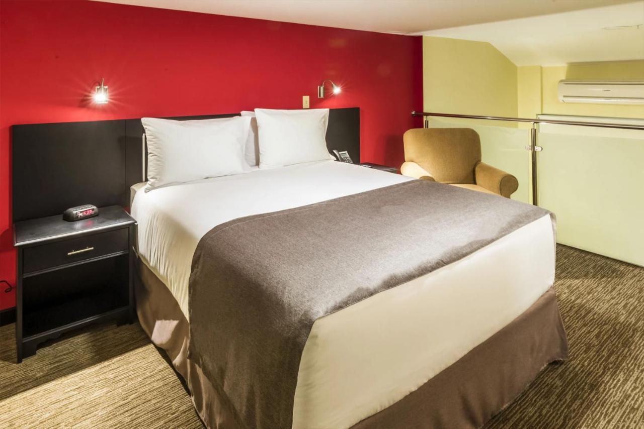 Urban Green Hotel & Suites サンホセ エクステリア 写真